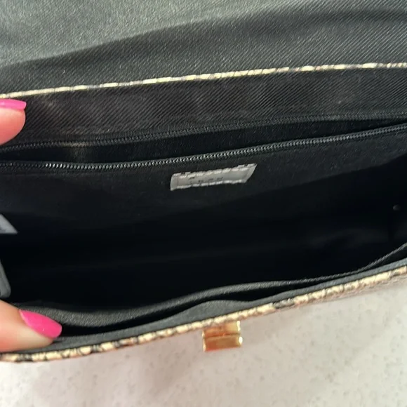 A New Day Snakeskin print handbag and matching wallet! - Picture 8 of 12